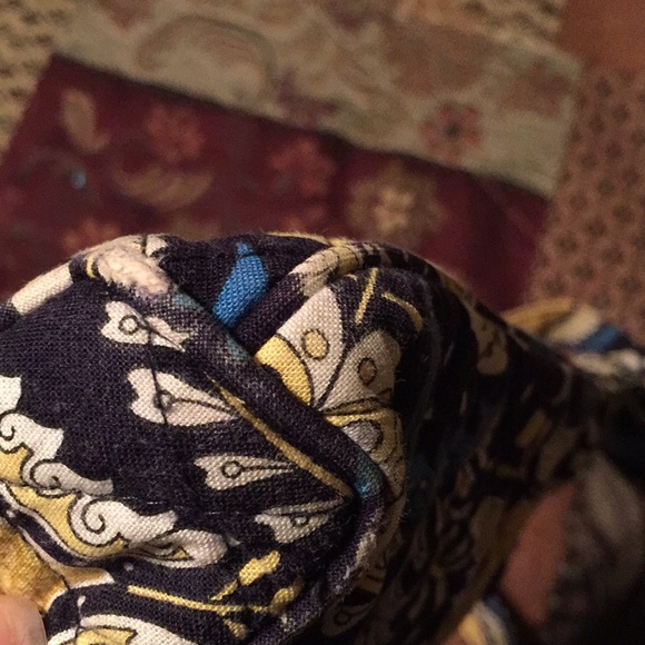 VERA BRADLEY CROSSBODY - Picture 2 of 8